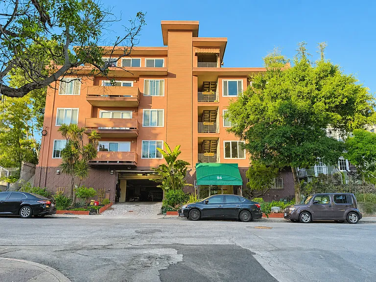 94 Bayo Vista Ave #305 — Photo 1