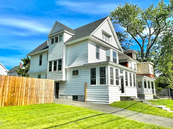 743 Myrtle Avenue, Albany, NY 12208
