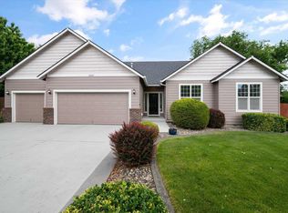 10407 Aspen Loop, Pasco, WA 99301
