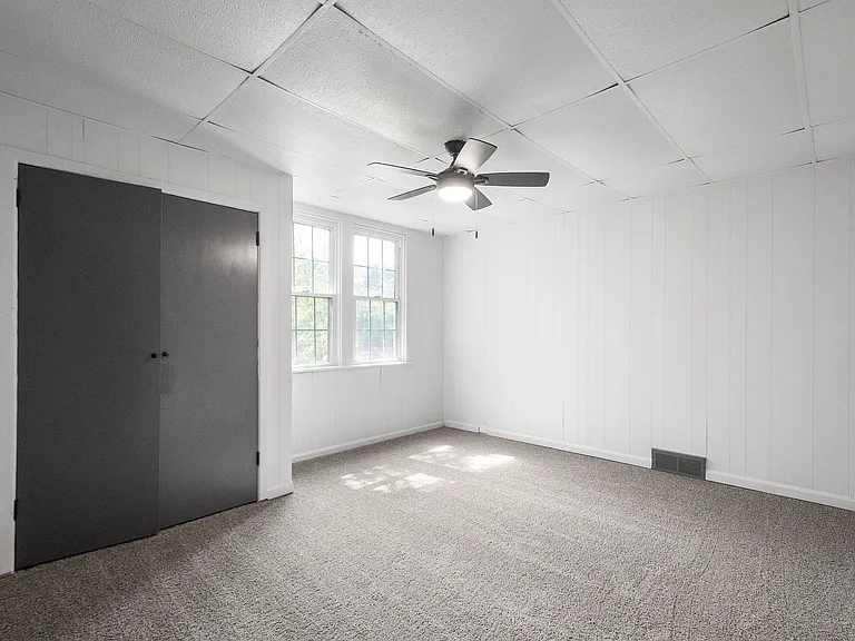 2810 Freeland St — Photo 24