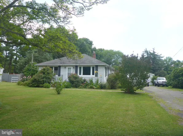 190 Main Street Ext, North East, PA 21901
