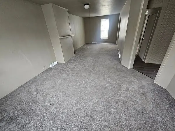 2 bed, 1062 sqft, $1,195 — Photo 4