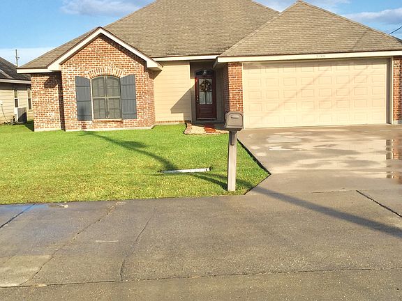 4th image of 308 Charlotte Dr