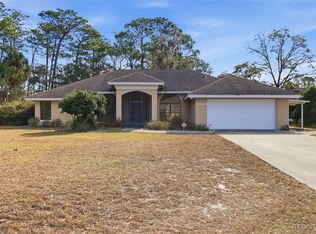 9436 W Edgar Earl Loop, Crystal River, FL 34428