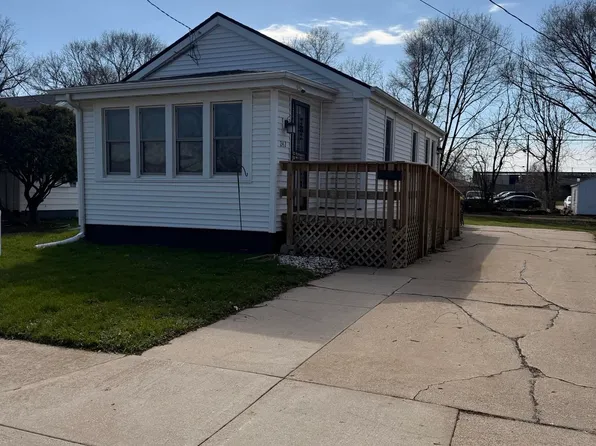 242 S Harrison Ave, South Beloit, IL 61080