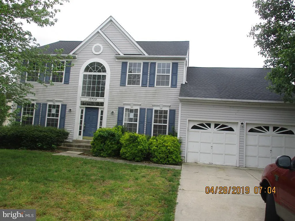 10709 Alyssa Ln photo 1