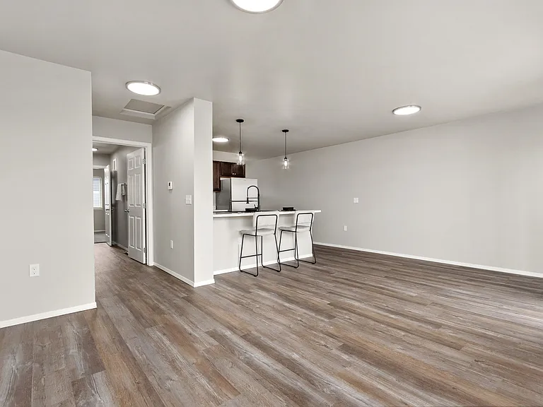 Sawyer Pointe — Photo 68