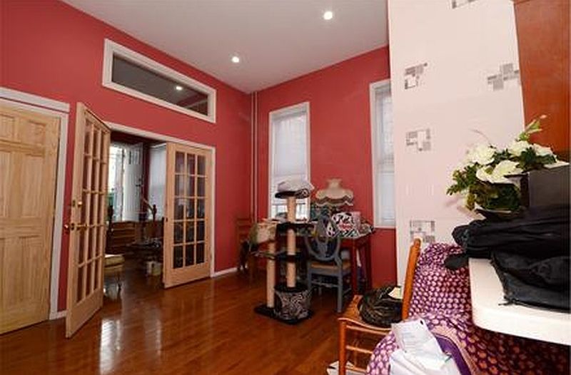 1st image of 169 Irving Ave APT 1R