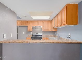 3810 N Maryvale Pkwy APT 1018, Phoenix, AZ 85031
