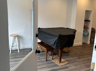1617 S Broad St #1, Philadelphia, PA 19148