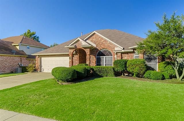 1st image of 714 Carmel Dr