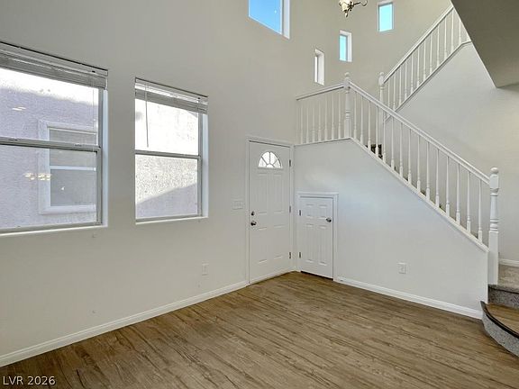 3rd image of 3965 Blushing Hearts Rd