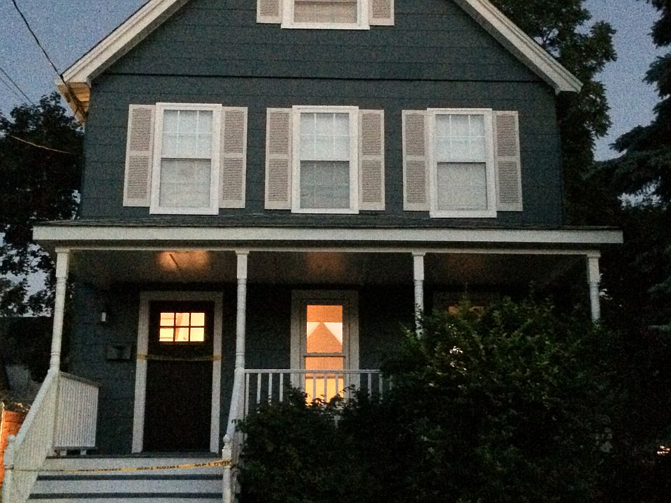 2nd image of 13 Watkins Ave