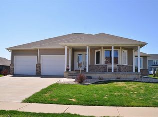 5205 Ninebark Dr, Fitchburg, WI 53711