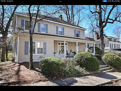 1212 Brookstown Ave #B Photo 1