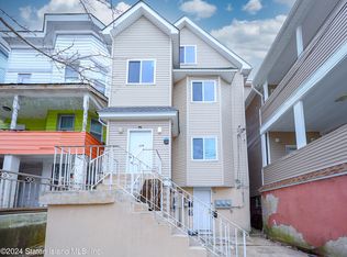 226 Benziger Ave, Staten Island, NY 10301