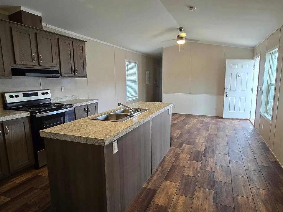 222 Gateway Blvd #42