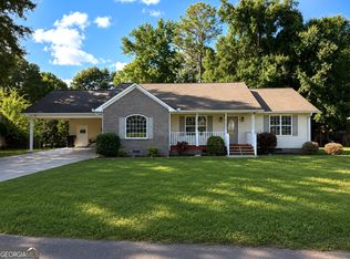 201 Briarwood Cir, Summerville, GA 30747