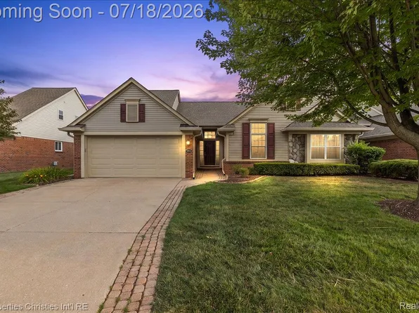 5802 Ortman Dr, Sterling Heights, MI 48314