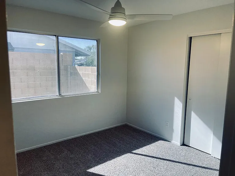 5141 E Blanche Dr — Photo 12