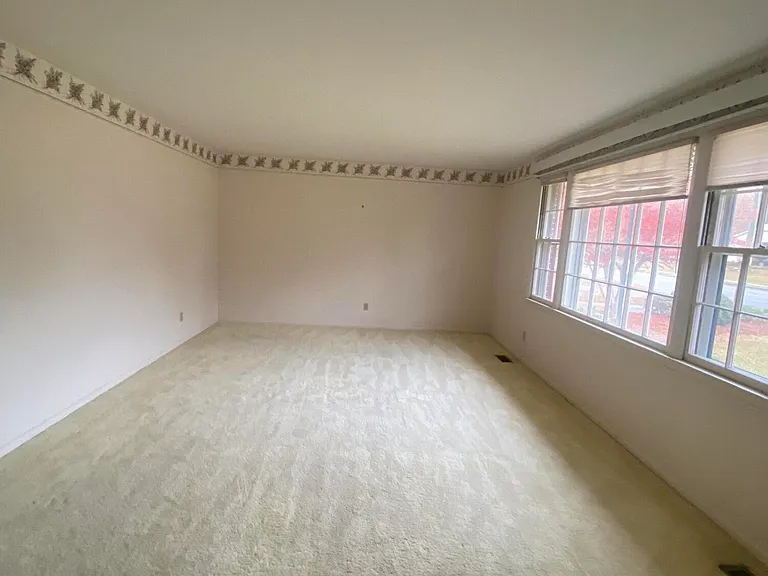 1005 Sioux Dr — Photo 3