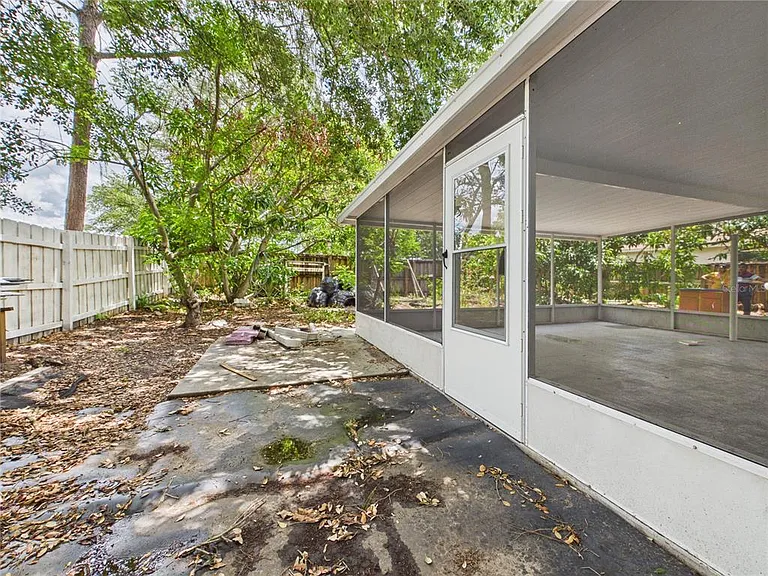 10553 Egret Haven Ln — Photo 45