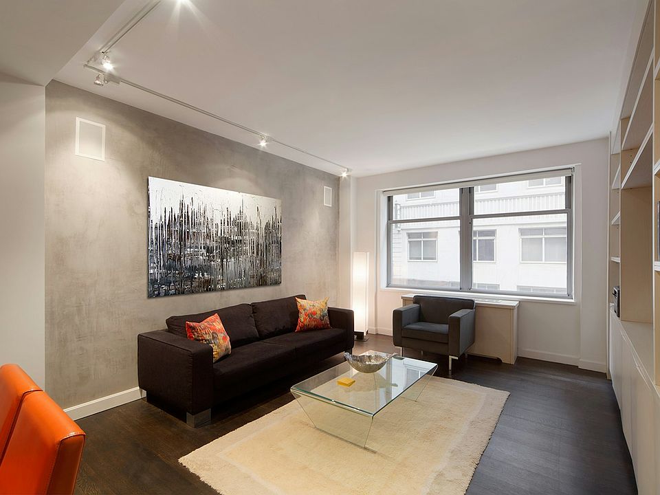 1st image of 100 W 58th St APT 3F