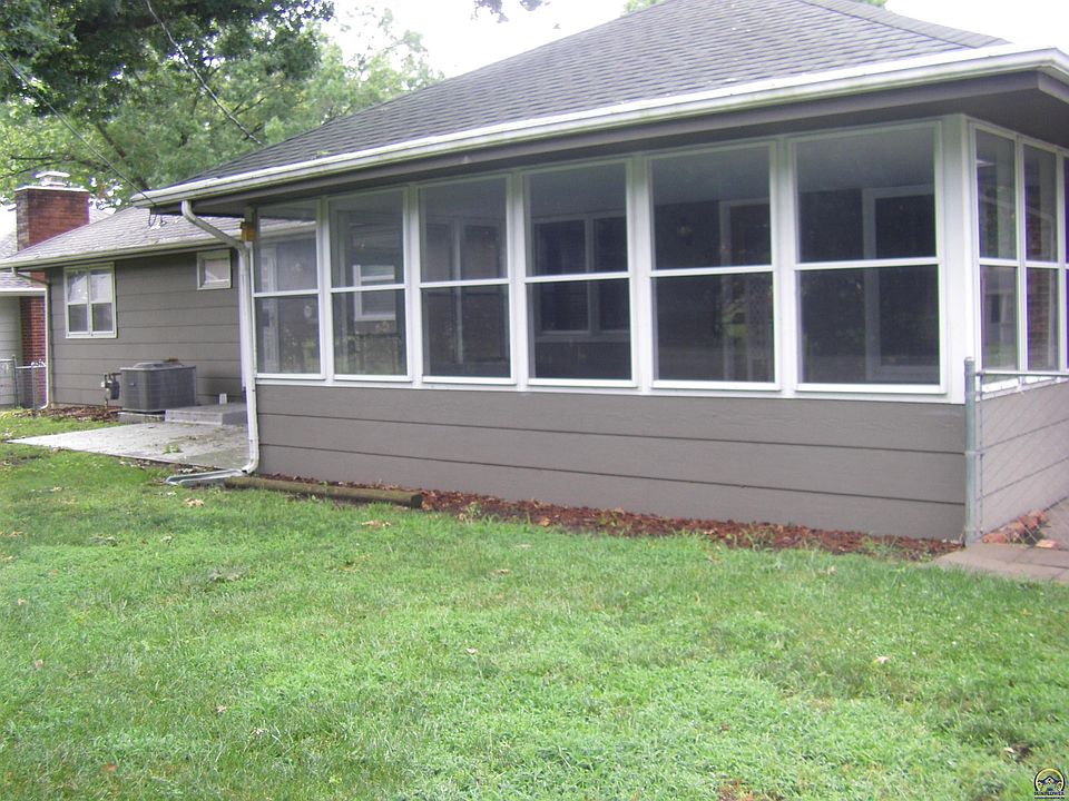2nd image of 5600 SW 25th St