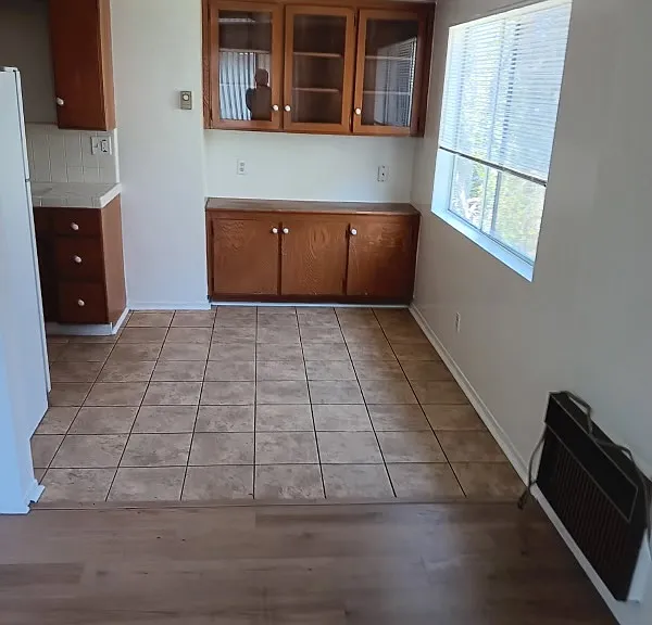 844 S Marengo Ave #4 — Photo 2