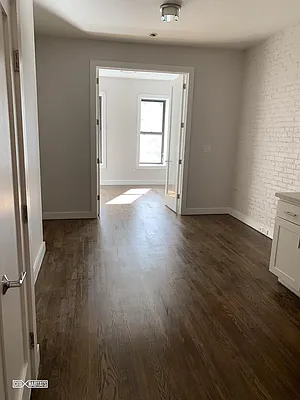 Rented by Citi Habitats | media 41