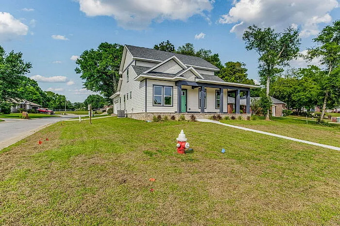 412 Elcino Dr — Photo 5