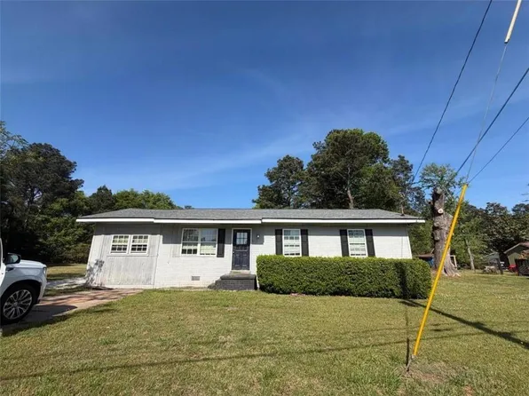 328 Ronthor Dr, Social Circle, GA 30025