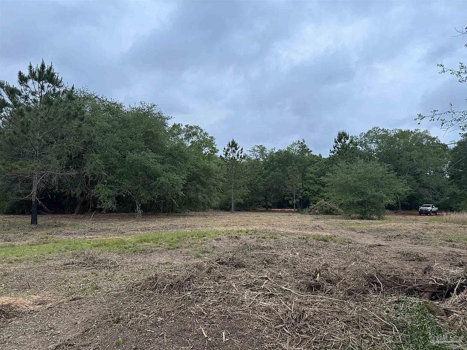 2nd image of 1823 Arena Rd