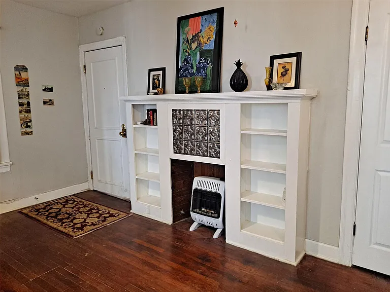 1906 San Gabriel St #17 — Photo 4