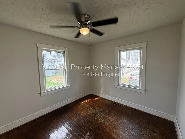 138 Mansfield St — Photo 15