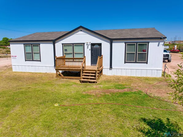 1402 E Orchard Ln, Carlsbad, NM 88220