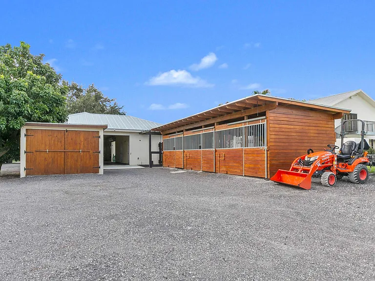 14965 Oatland Ct — Photo 65
