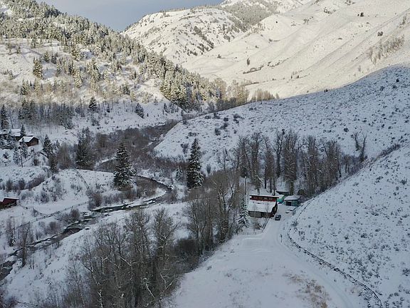 2nd image of 11355 S Highway 89