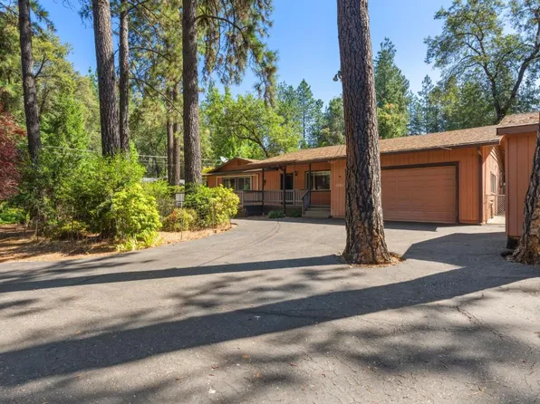 15011 Fay Rd, Grass Valley, CA 95949
