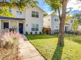 211 Athenia Dr, Fort Worth, TX 76114