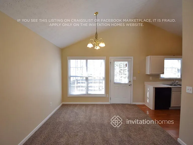 1071 Fishback Way — Photo 3
