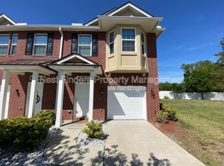 1573 Landau Rd, Jacksonville, FL 32225