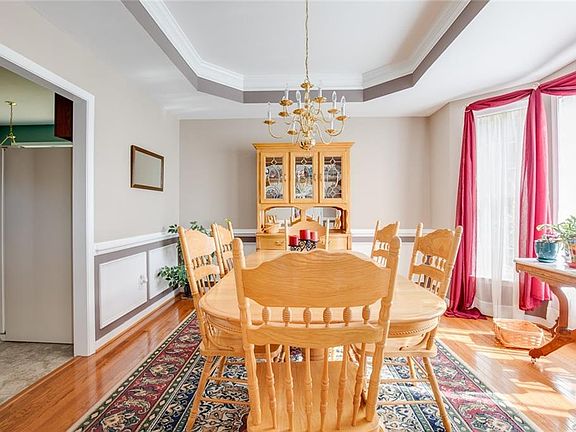 5th image of 11311 Caruthers Way