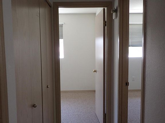 5th image of 1605 King St