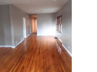 8449 S May St, Chicago, IL 60620