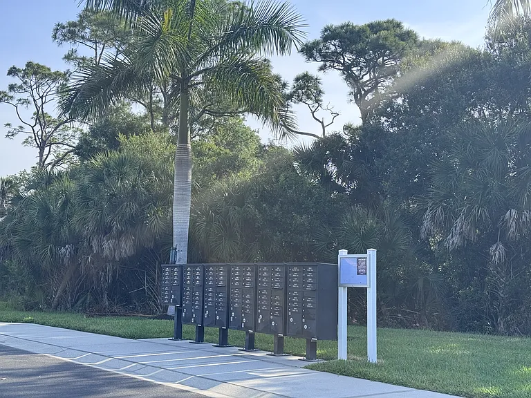 11626 Parrotfish St — Photo 37