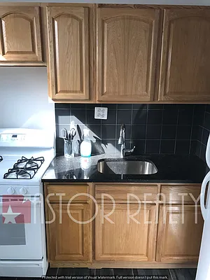 Rented by Astor Realty | media 15