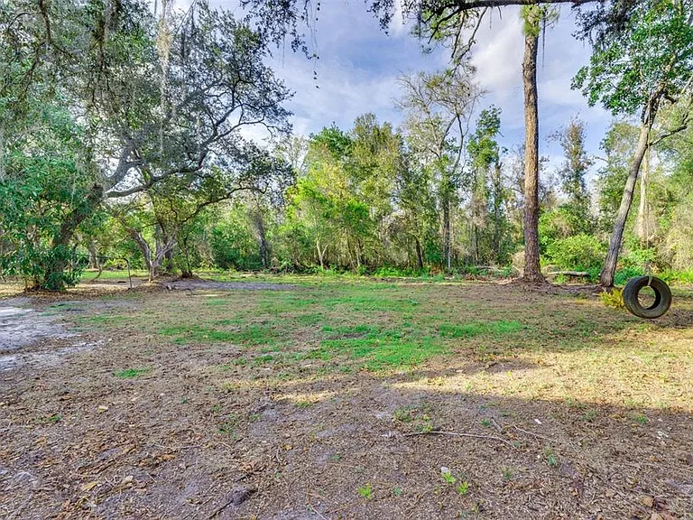 8123 Shelley Trl — Photo 19
