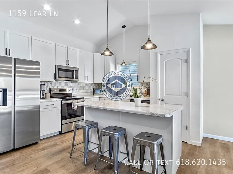 1159 Lear Ln — Photo 13