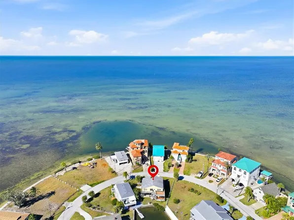 6420 Driftwood Dr, Hudson, FL 34667